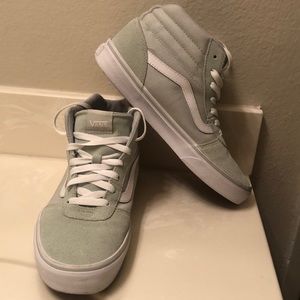 Mint green vans!